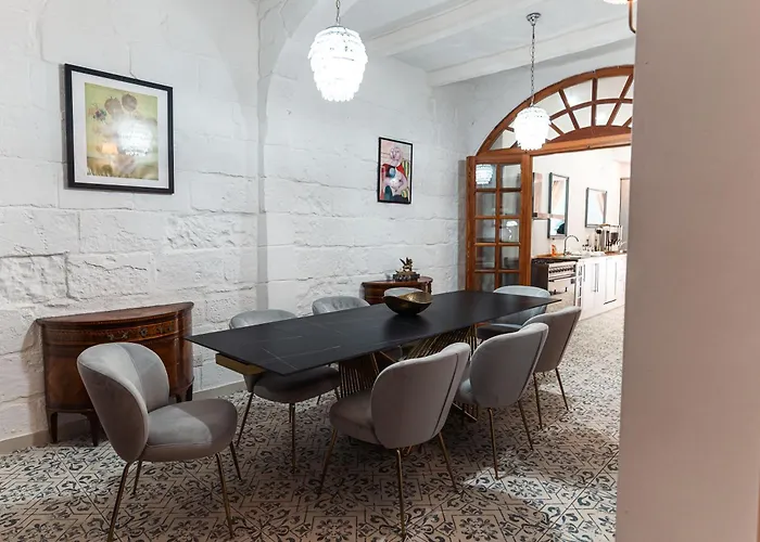 5 At Palazzo Seraphim Boutique Living In St Julians Affittacamere 3*