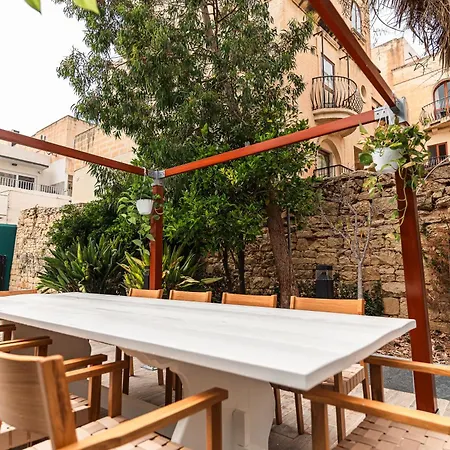 5 At Palazzo Seraphim Boutique Living In St Julians Guest house *