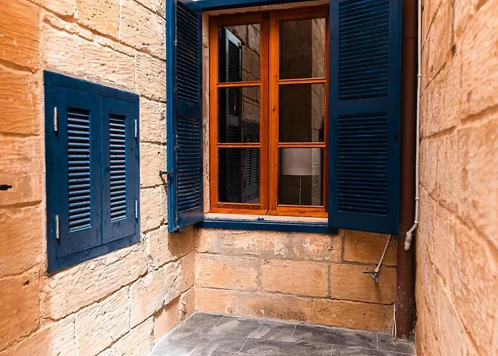 5 At Palazzo Seraphim Boutique Living In St Julians Gæstehus Saint Julian's