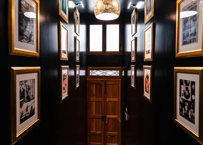 5 At Palazzo Seraphim Boutique Living In St Julians Gæstehus Saint Julian's