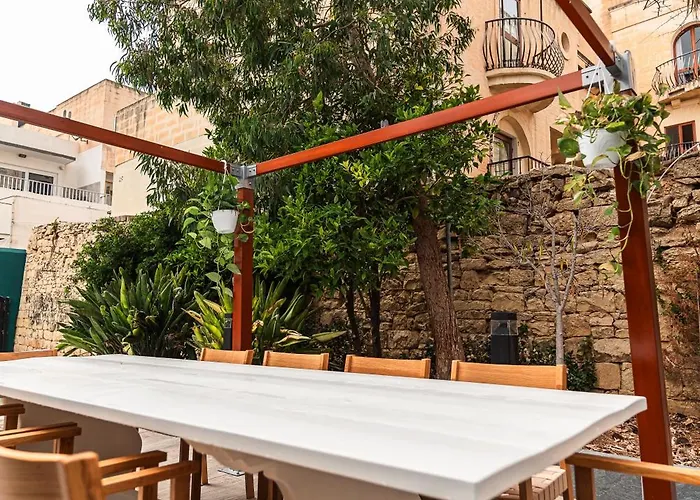 5 At Palazzo Seraphim Boutique Living In St Julians בית הארחה 3*